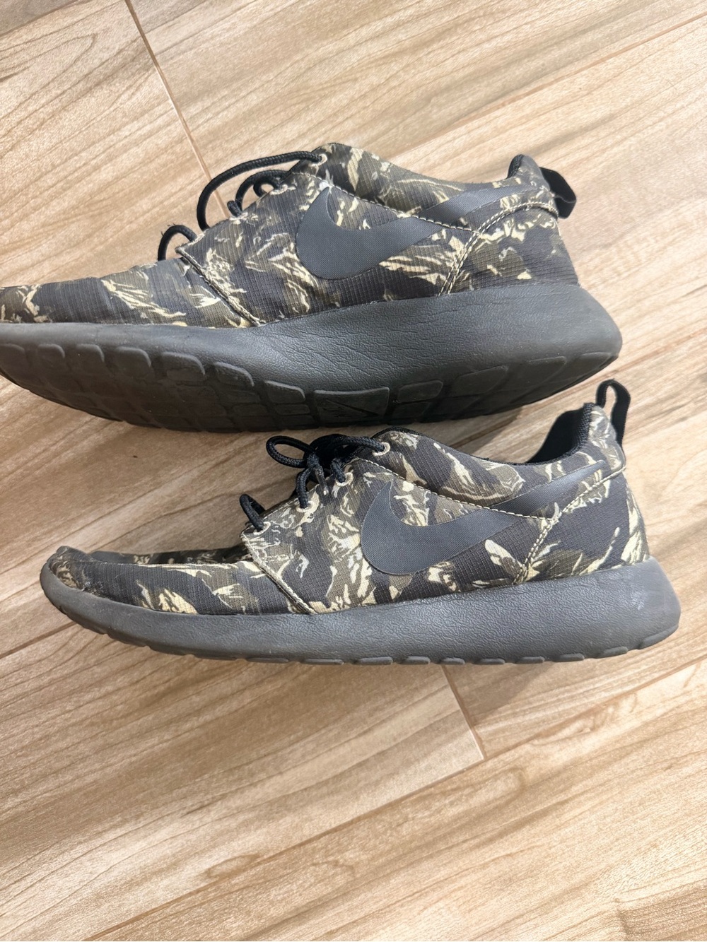Nike Men’s Athletic Sneakers in Olive Camo and Black